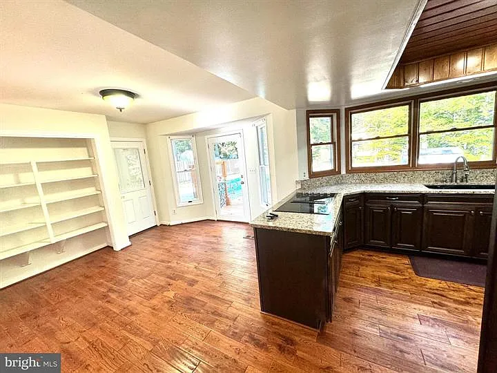 1326 Aquia Dr — Photo 53