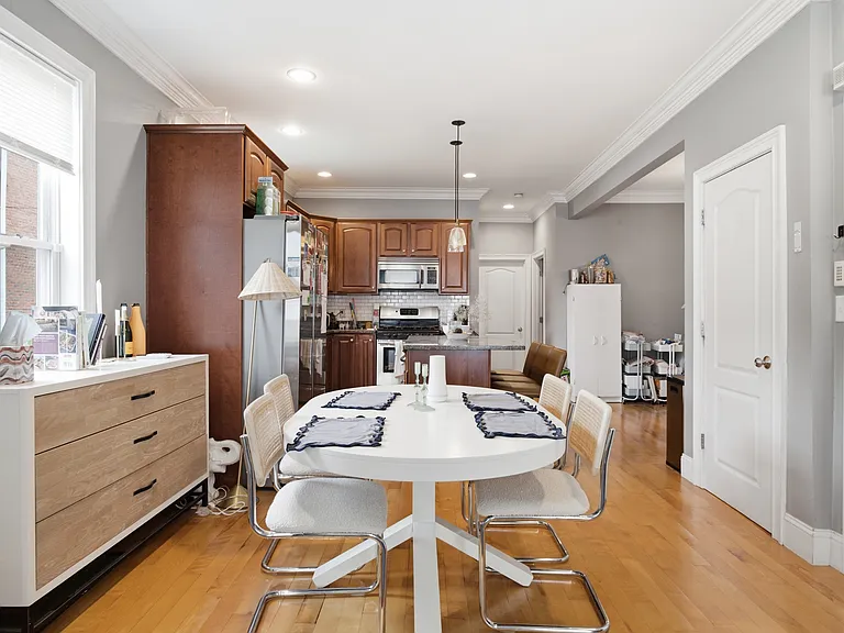 232 Gold St #1 — Photo 6
