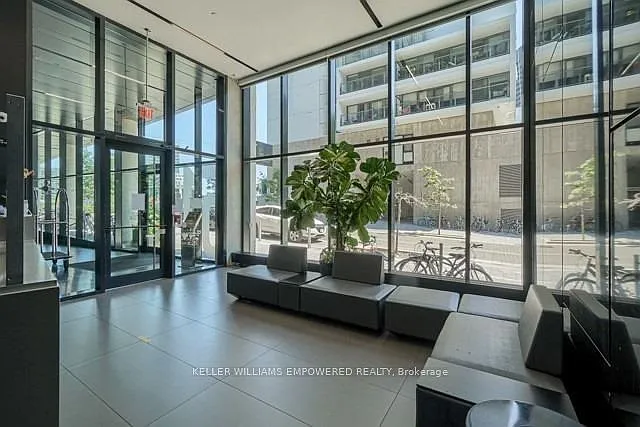 2 bed, $2,800 — Photo 3