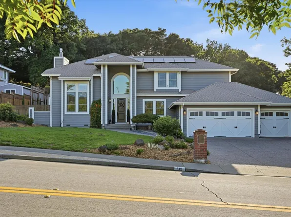512 McNear Avenue, Petaluma, CA 94952