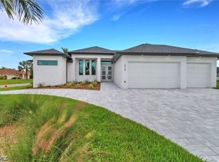 3718 Embers Pkwy W, Cape Coral, FL 33993