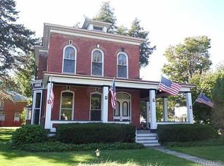 10484 Main St, North Collins, NY 14111