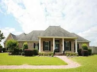 18941 Harbor Side Blvd, Montgomery, TX 77356