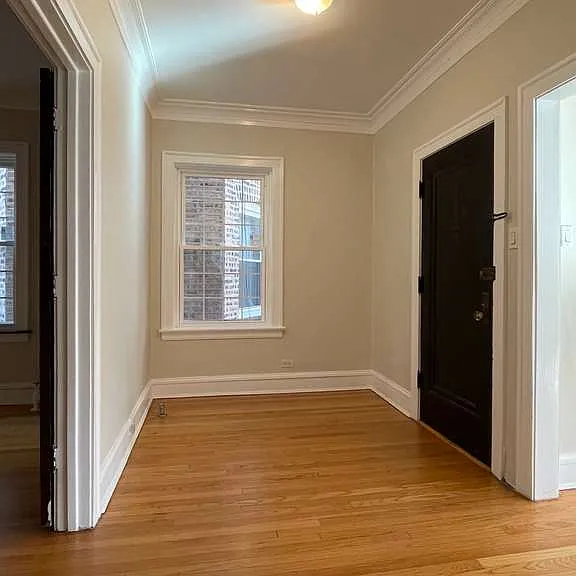 2734 W Winnemac Ave #2 — Photo 4