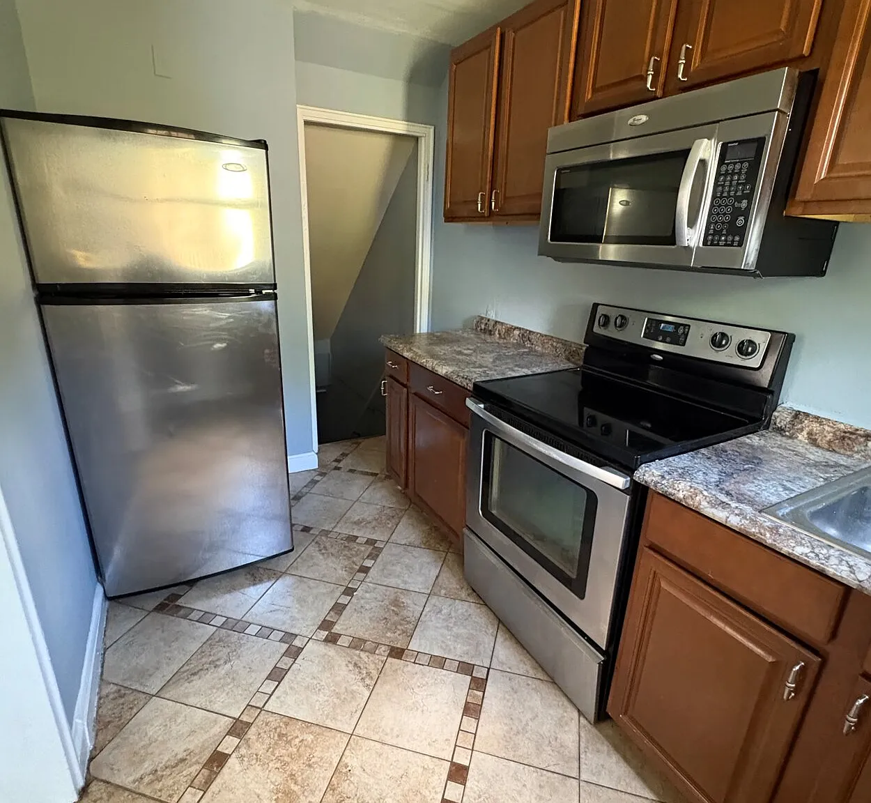2 bed, 1260 sqft, $2,200 — Photo 1