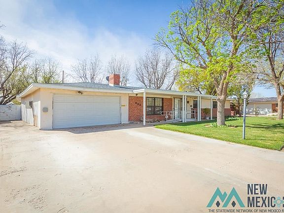 2nd image of 602 S Heights Dr