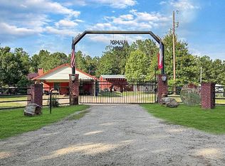 341 Red Wolf Ln, Brookeland, TX 75931