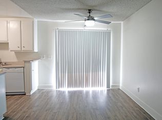 18550 Citronia St APT 67, Northridge, CA 91324