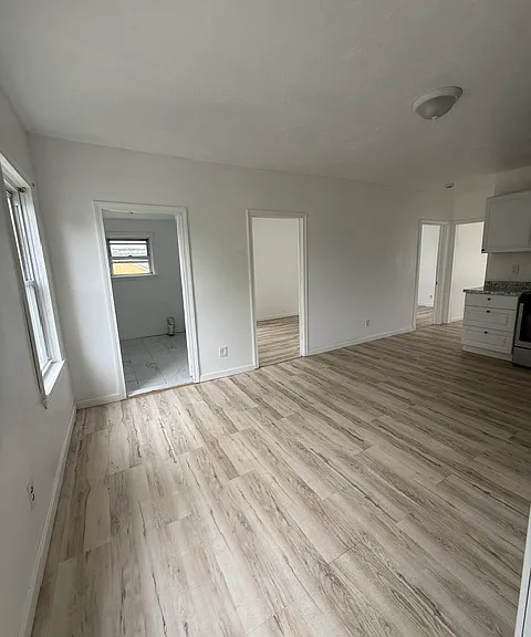 2205 S Main St #2N — Photo 4
