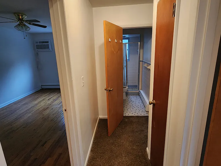 2528 Vera Ave #3 — Photo 20