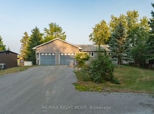 35 Cedar Bay Rd, Kawartha Lakes, ON L0K1B0