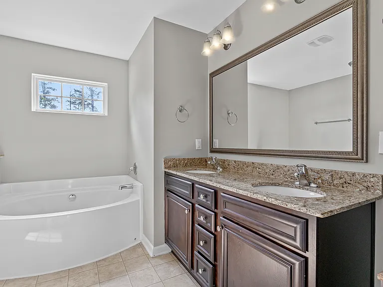 206 Flinchum Pl — Photo 16
