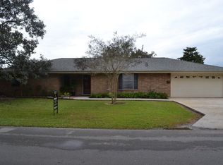 142 Marcelle St, Larose, LA 70373
