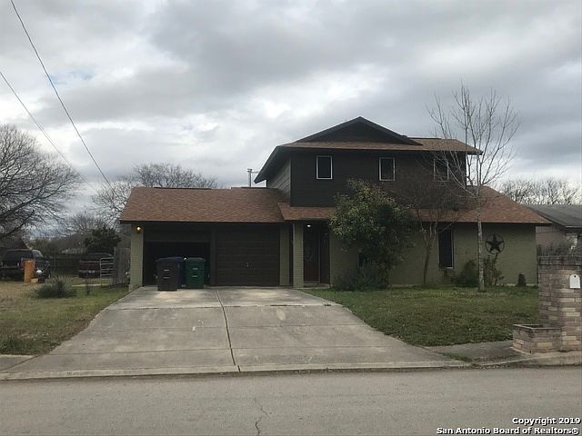 1st image of 2606 Christian Dr