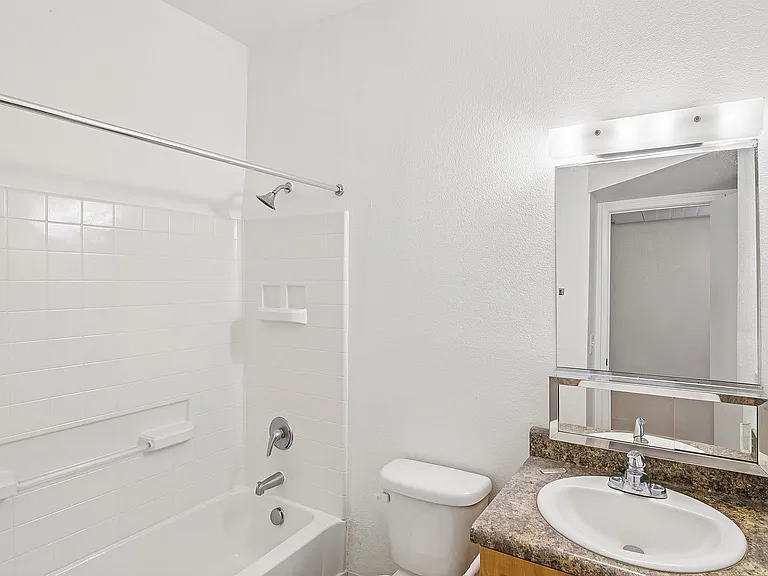 Ventura Villas — Photo 22