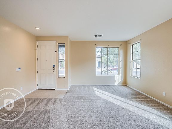 2nd image of 1129 W Desert Hollow Dr