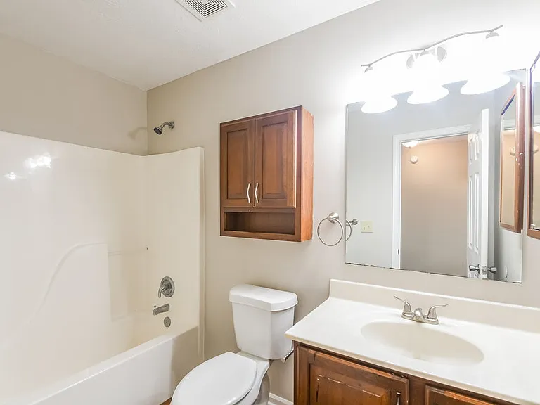 5805 Tanager Ln — Photo 19