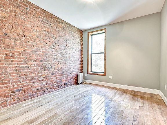 2nd image of 164 Sherman Ave APT 35