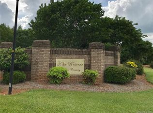 137 Trophy Dr #14, Statesville, NC 28625