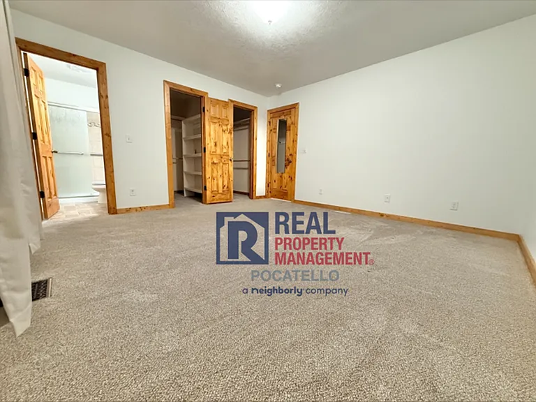13355 N Dekay Rd — Photo 18