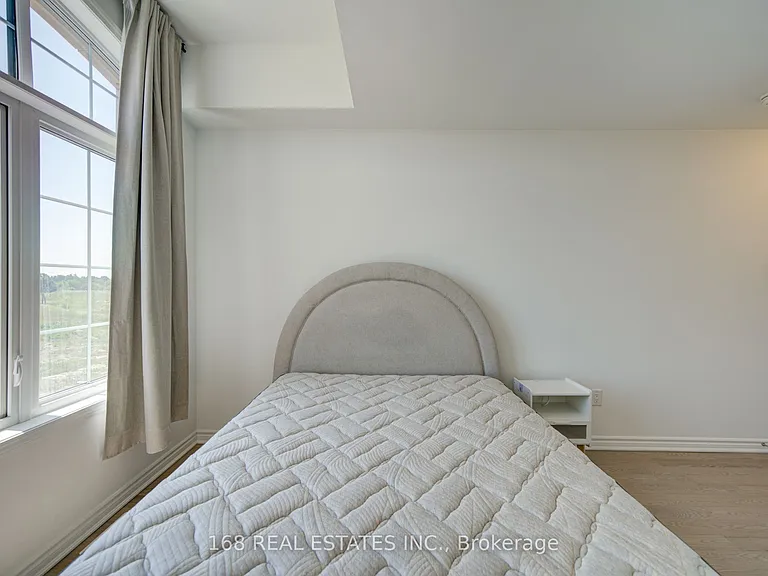 44 Azure Dr — Photo 43