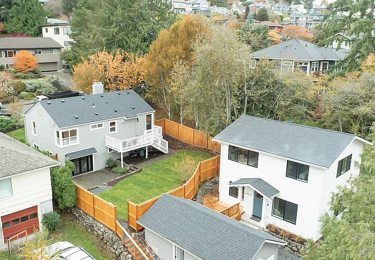 6252 52nd Ave NE #B — Photo 10