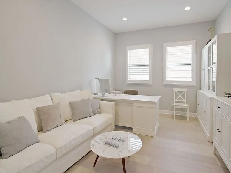 20326 W Liverpool Way — Photo 40