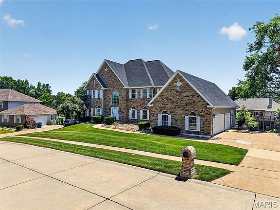 3rd image of 6320 Christopher Winds Ct