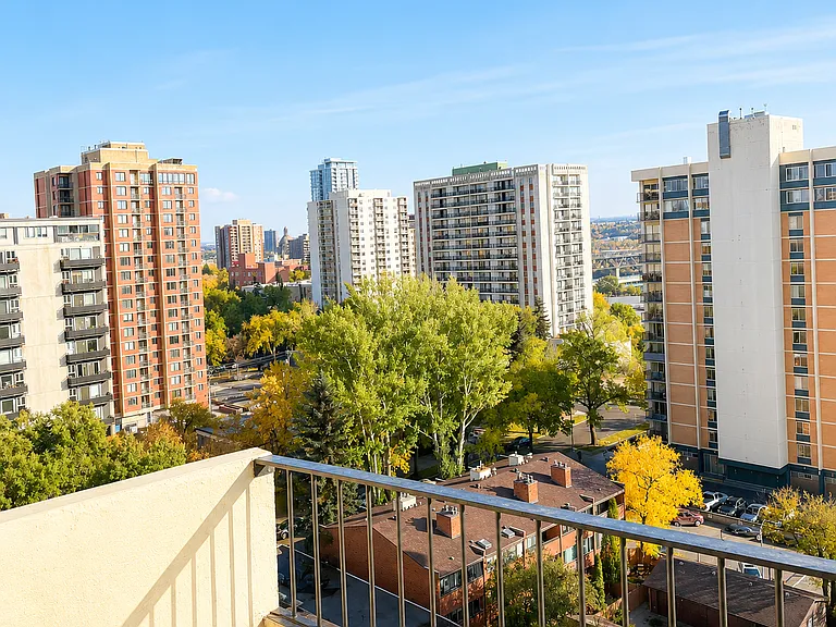 9939 115th St NW — Photo 9