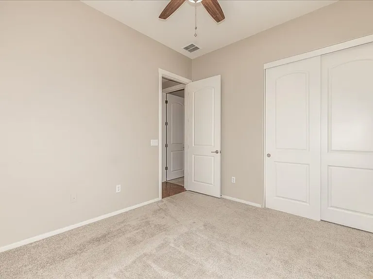 8721 E Perry Park Cir — Photo 25