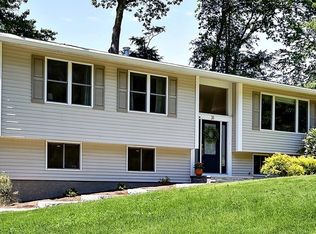 31 Tall Tree Rd, Sharon, MA 02067