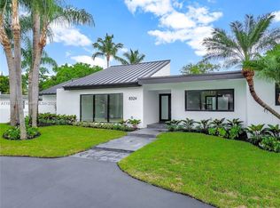 8324 SW 168th Ter, Palmetto Bay, FL 33157