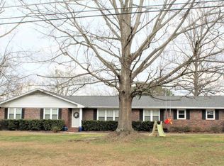 343 N 5th Ave, Winder, GA 30680