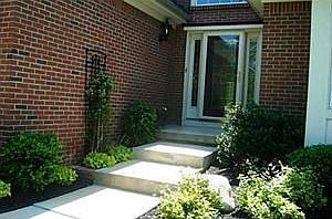 2nd image of 8115 Laurel Park Ln