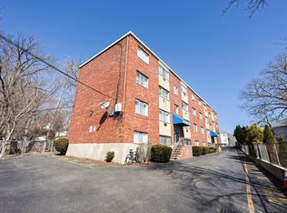237 Cummins Highway, Roslindale, MA 02131