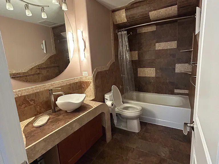 5400 Carriageway Dr — Photo 14
