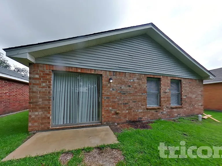 3215 Boynton Dr — Photo 16