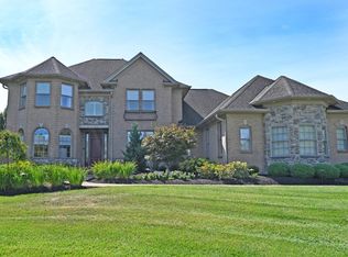 4525 Guildford Dr, West Chester, OH 45069