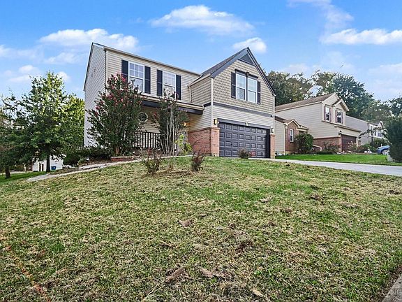 4th image of 75 Wooded Ridge Dr