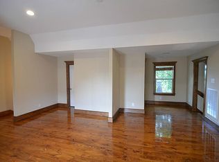 702 Paschall St, Houston, TX 77009