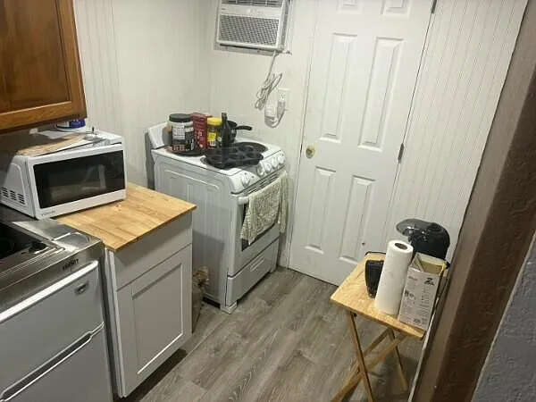 2855 Boston Ct — Photo 5