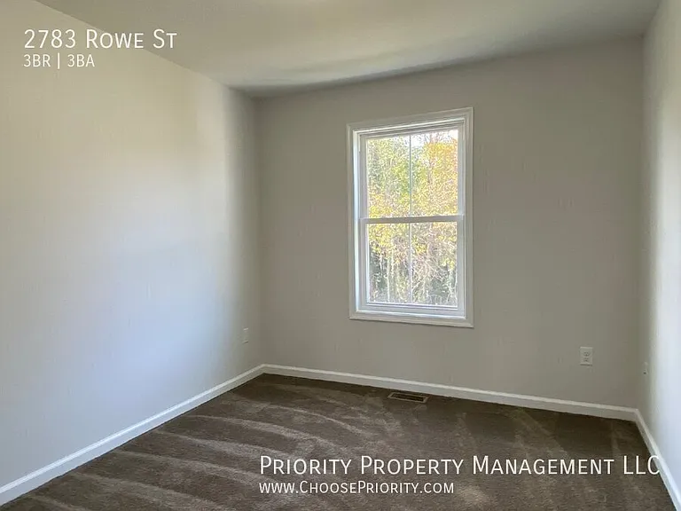 2783 Rowe St — Photo 11
