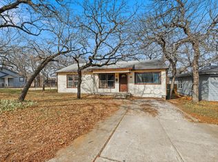 1213 Glenda Dr, Bedford, TX 76022