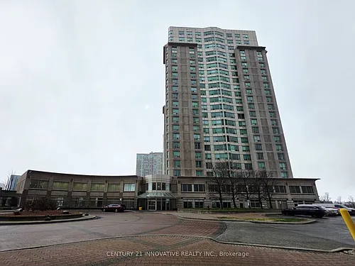 18 Lee Centre Dr #1705 Photo 1