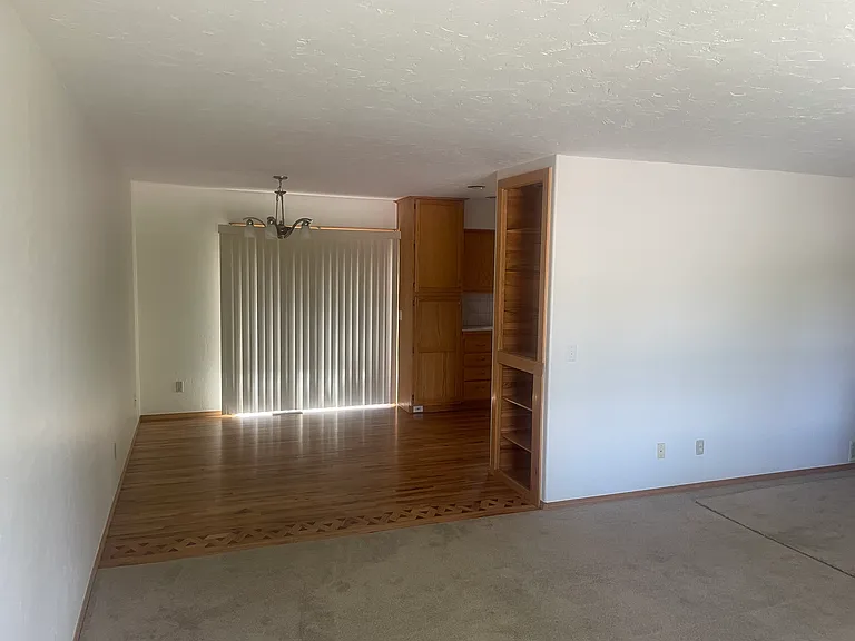 1222 Lake Forest Cir — Photo 15
