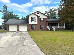 8513 Congressional Ave, Hope Mills, NC 28348