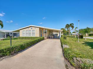 6987 SE Delegate St, Hobe Sound, FL 33455