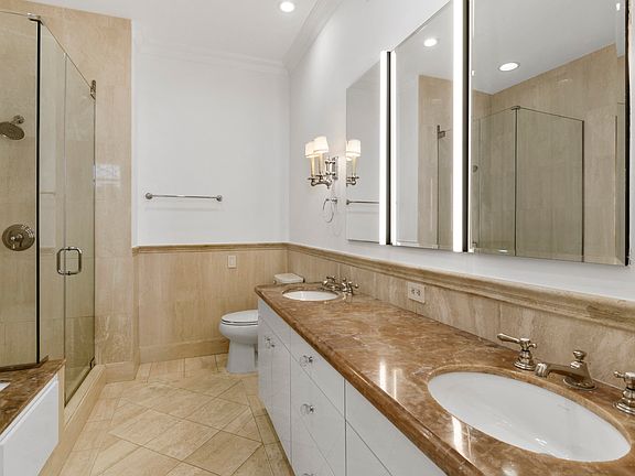 5th image of 351 E 51st St #Loft6d