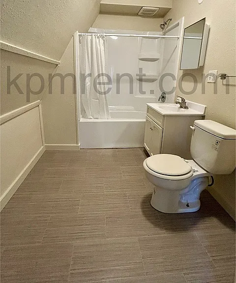 705 10th St NE — Photo 13