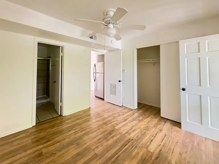 1010 W 23rd St #14 — Photo 7